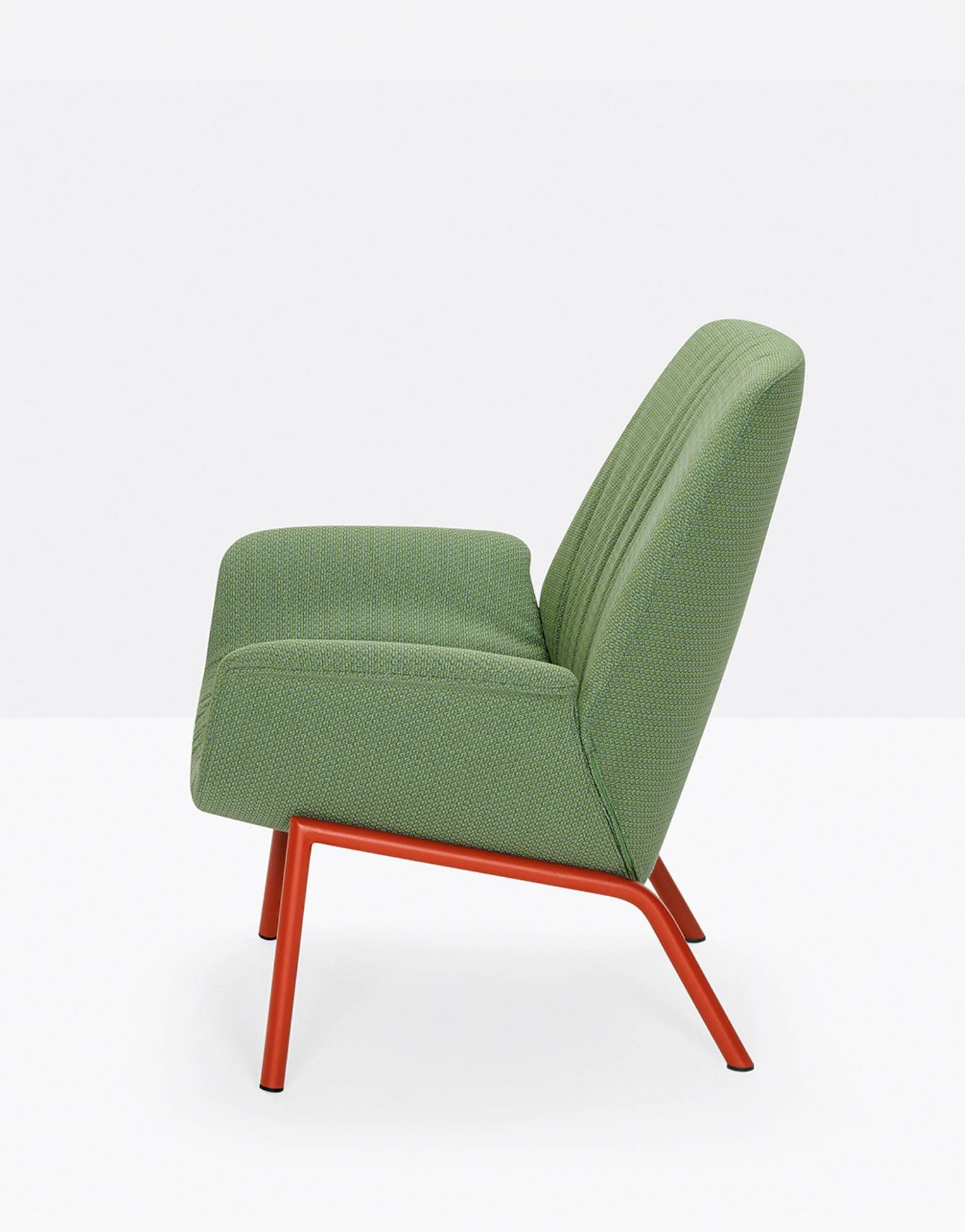 Fotel tapicerowany Ila 2023 | Pedrali