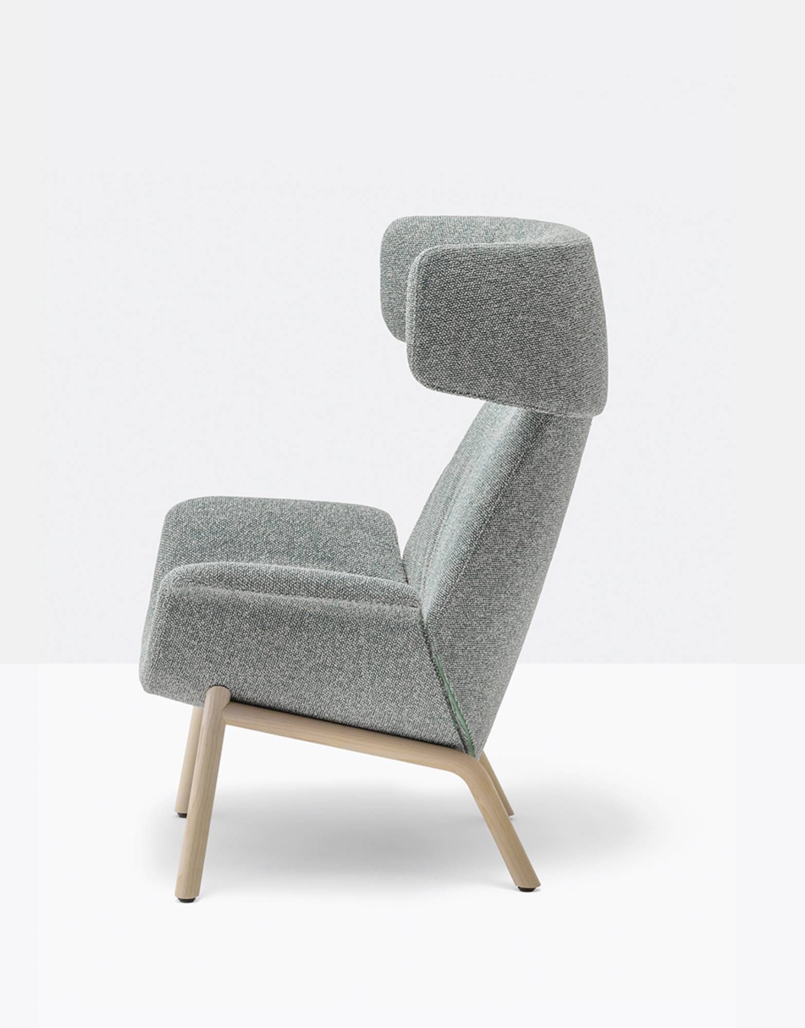 Fotel tapicerowany Ila 2024 | Pedrali