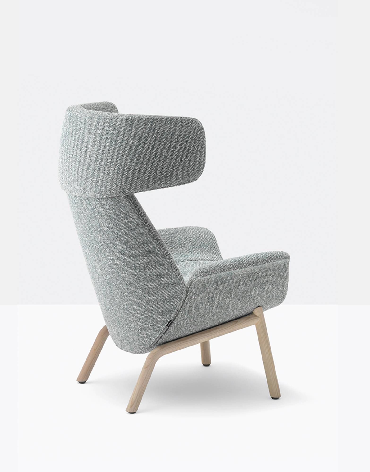 Fotel tapicerowany Ila 2024 | Pedrali